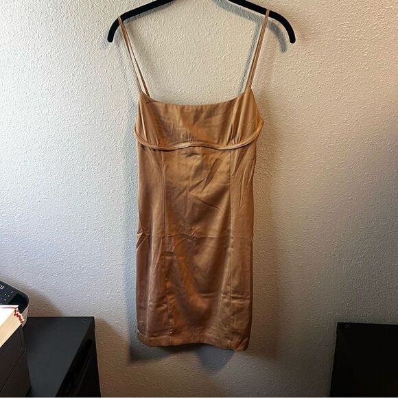 emory park Dresses & Skirts - Emory Park Taupe Silky Mini Dress